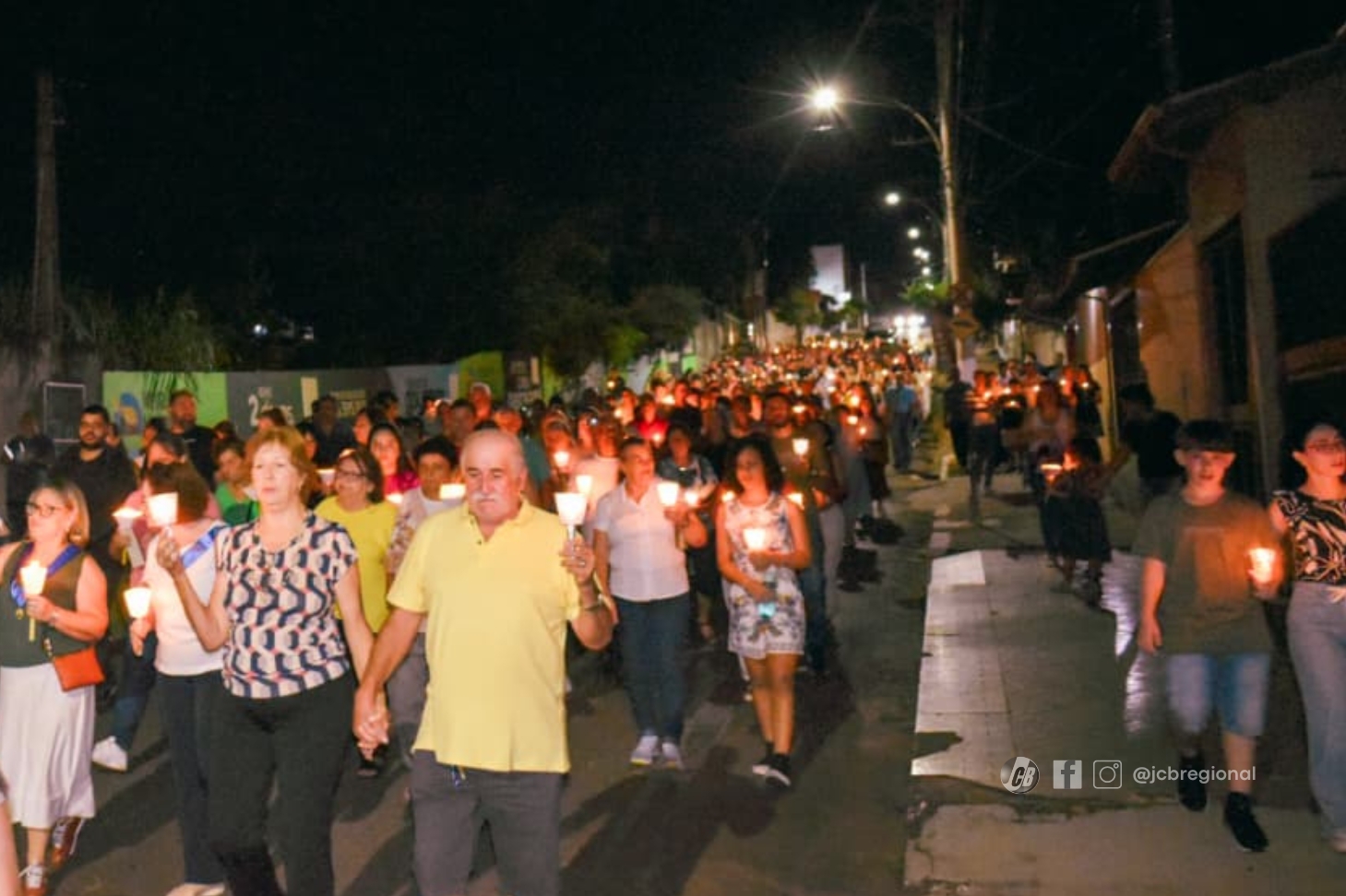 procissao_luminosa (1) noticia02.jpg