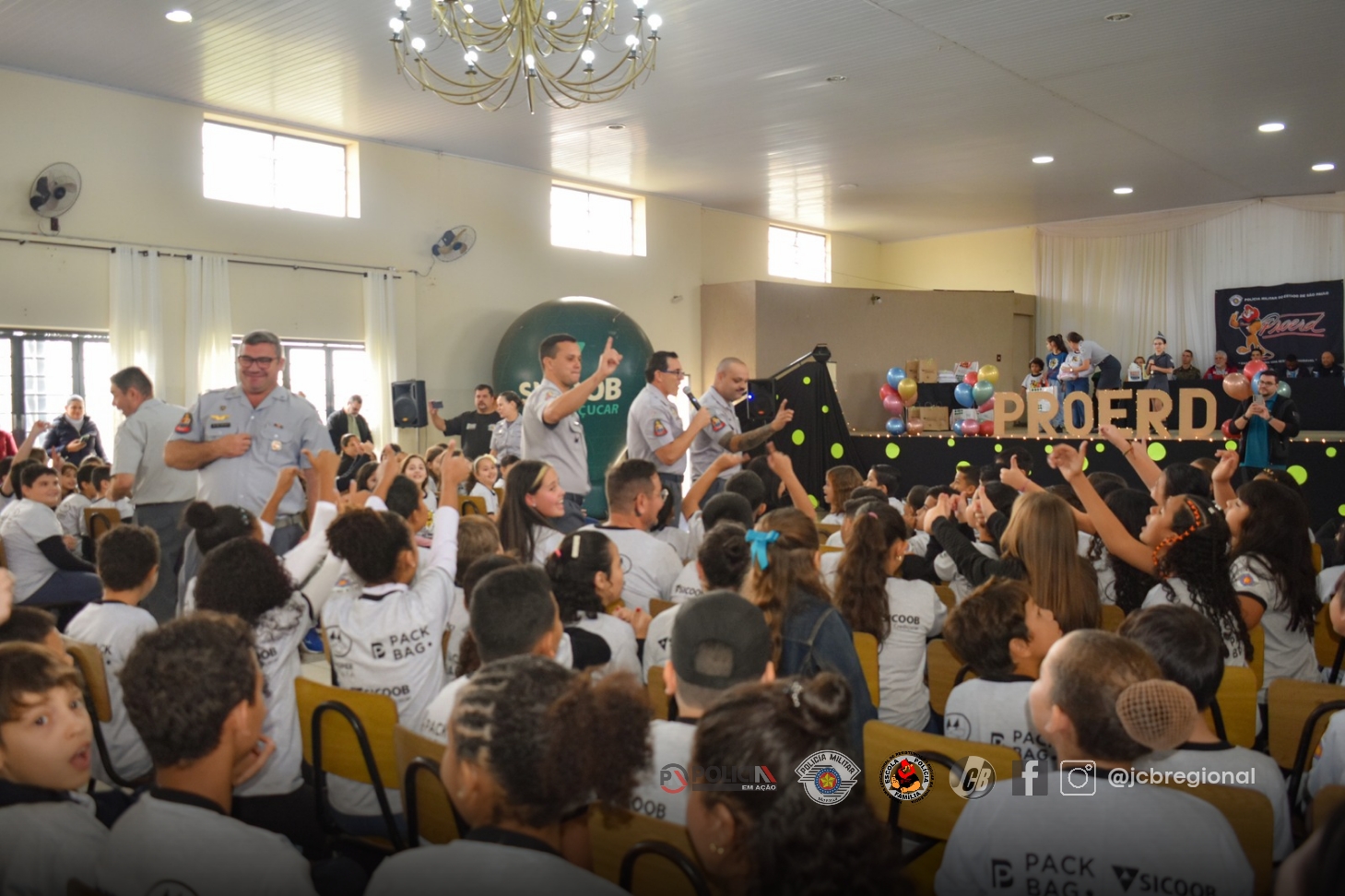 fotos_materias (site_proerd)jcb_jcb_proerd_cb (4).jpg